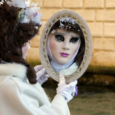 PORTRAITS, BOUDOIR, PHOTOS DE CHARME ET NU.....